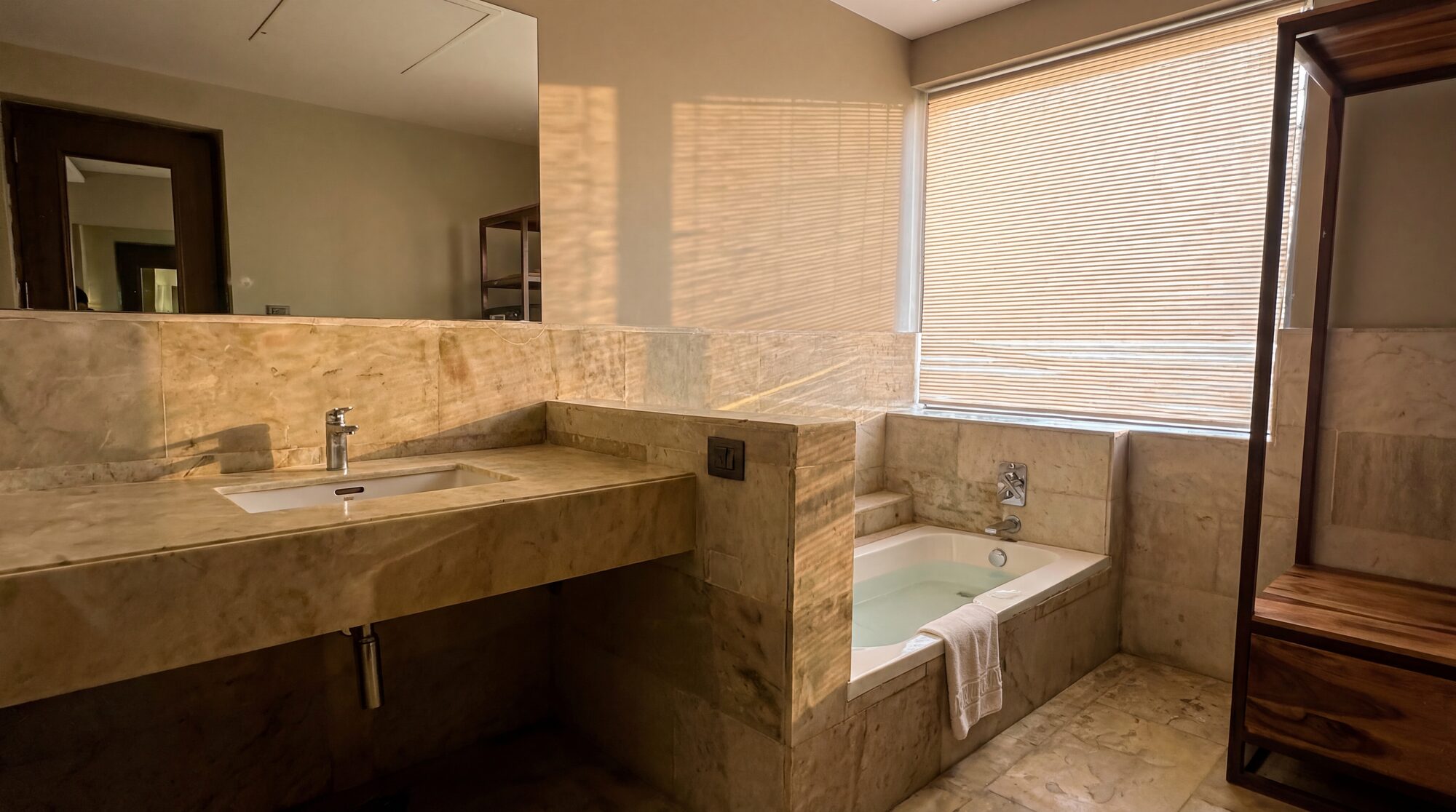 Cottage Villa Bathroom