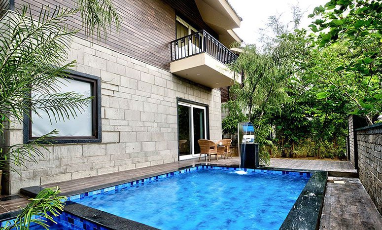Cottage Villa with Plunge Pool